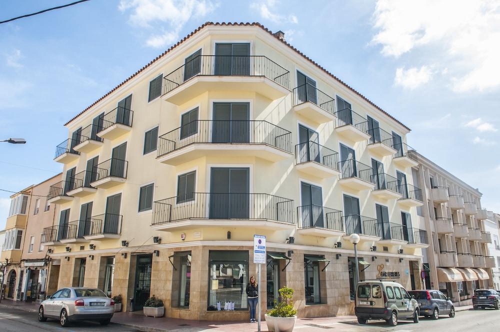 Hotel Loar Ferreries Zewnętrze zdjęcie