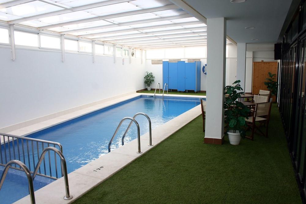 Hotel Loar Ferreries Zewnętrze zdjęcie