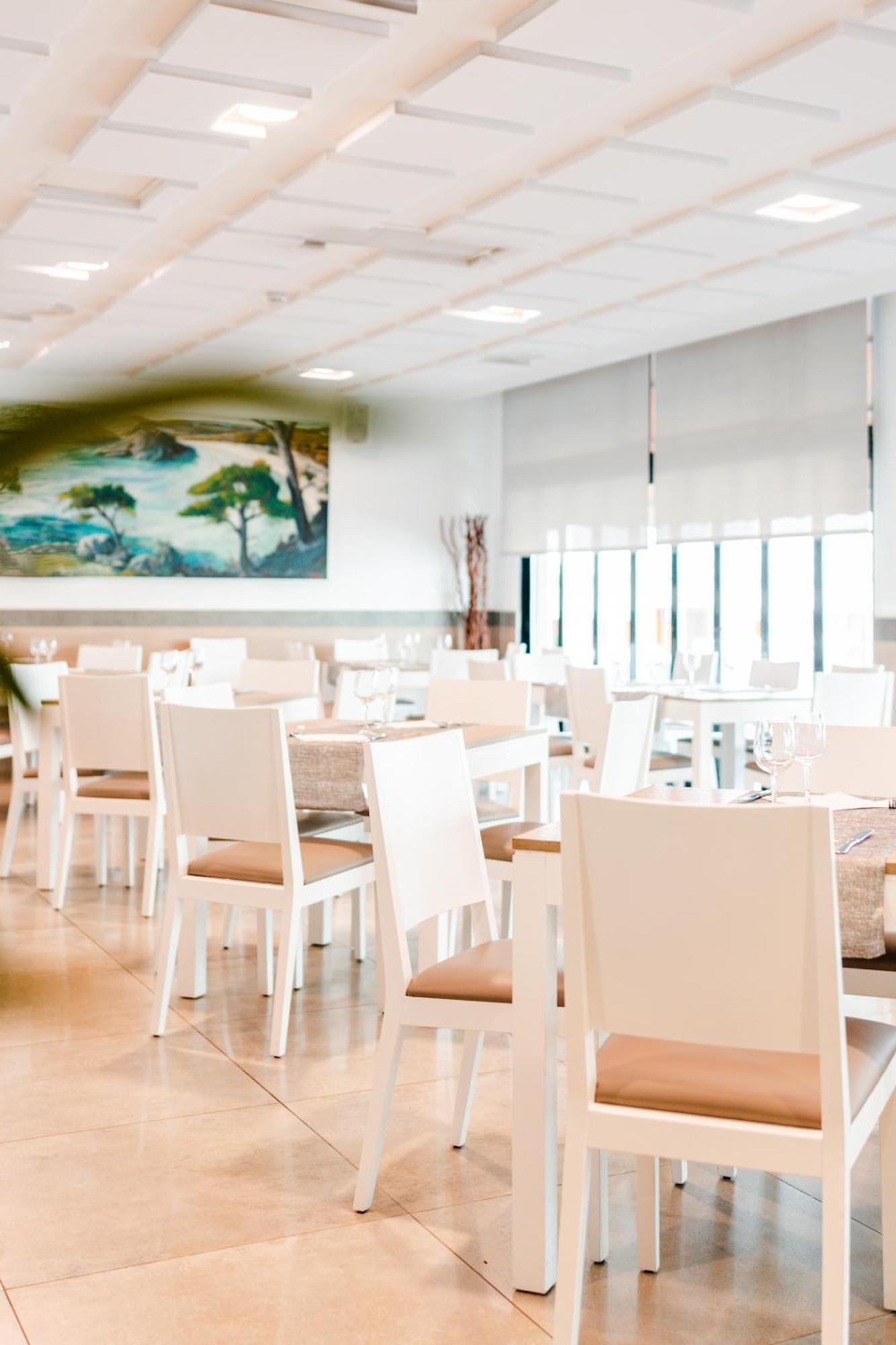 Hotel Loar Ferreries Zewnętrze zdjęcie